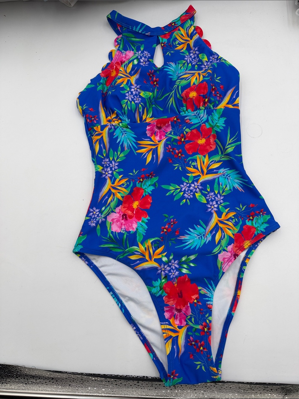 CUPSHE Twilight Garden Tummy Control Cross Back One-Piece Swimsuit Bathing Suit - Picture 2 of 10